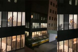 Bystanders Recording Boss – Fucking His Secretary – in the Office Building